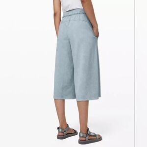 Lululemon Inner Glow Culotte Washed Chambray Sz 4